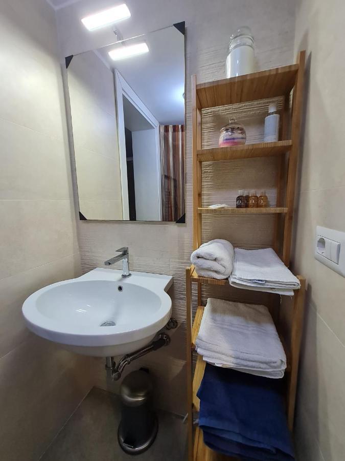 Flat 24 Maggio Lägenhet Lecce Exteriör bild