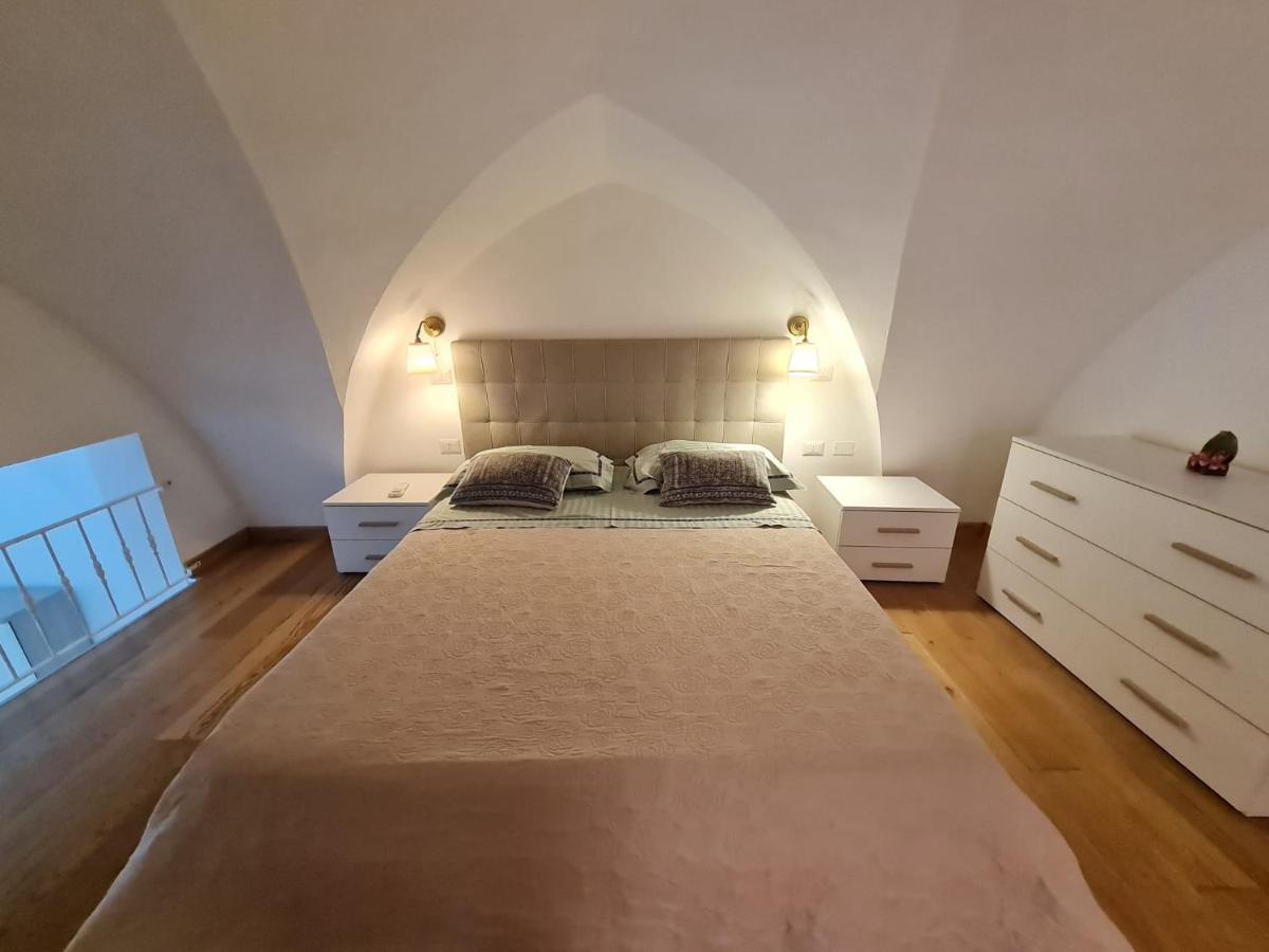Flat 24 Maggio Lägenhet Lecce Exteriör bild